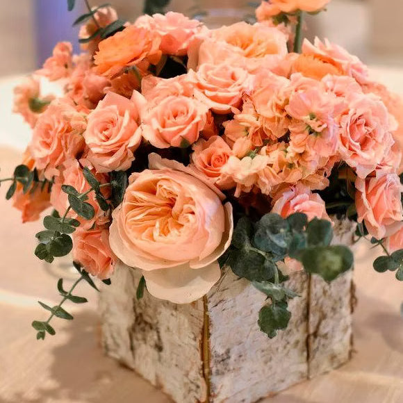 SummerField Studio wedding florist in Chattanooga, Inner Circle of Blossom & Rhyme flower preservation.