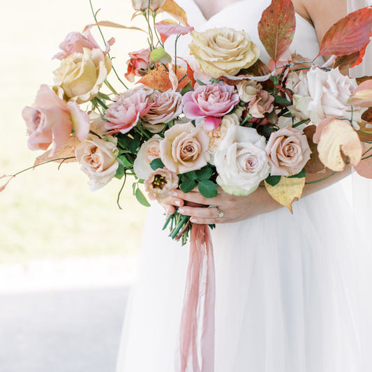 Thistle & Lace Florals wedding bouquet in Chattanooga, preserve your flowers with Blossom & Rhyme.