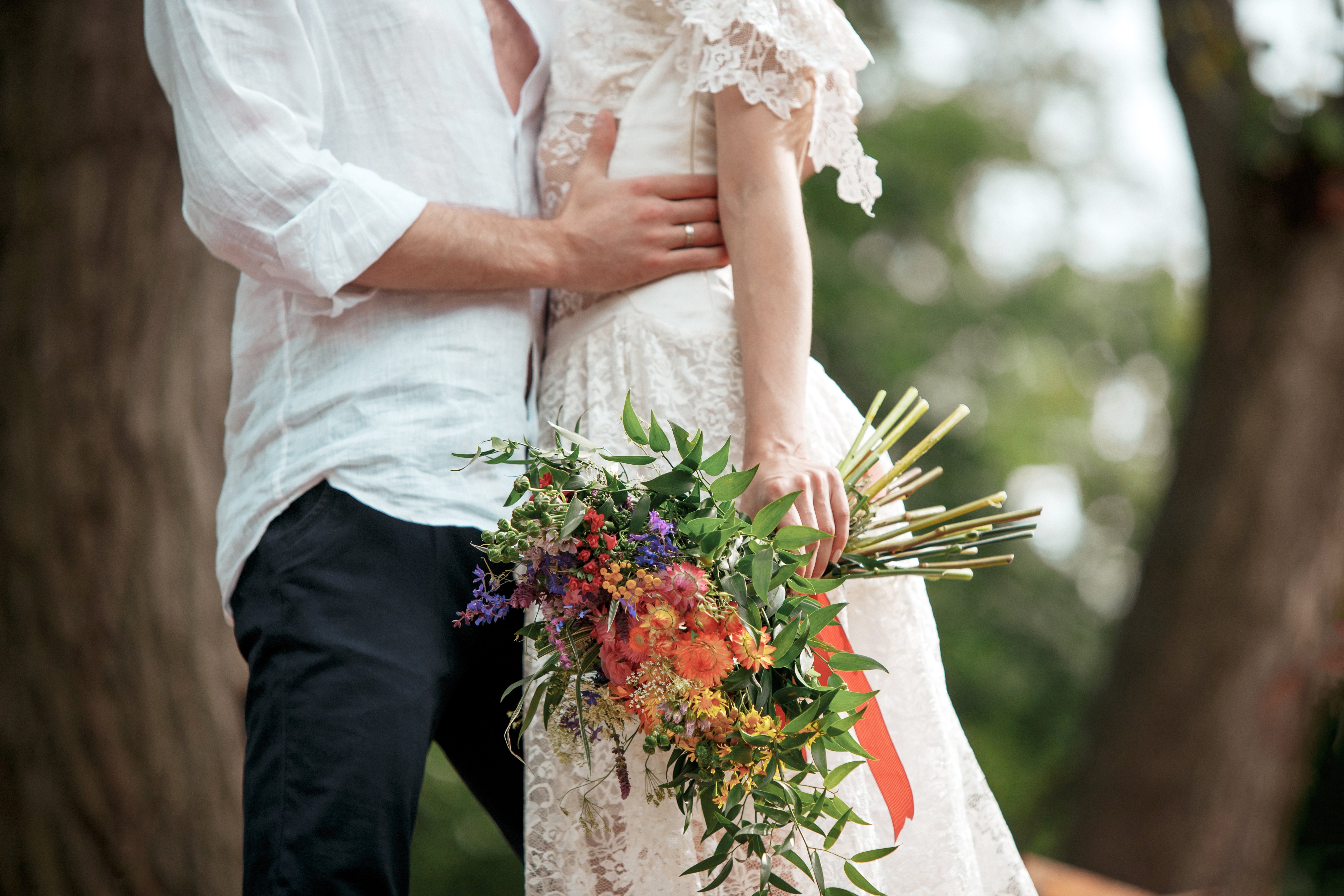 Summer Weddings & Flower Preservation: How to Keep Your Bouquet Beautiful Through the Heat