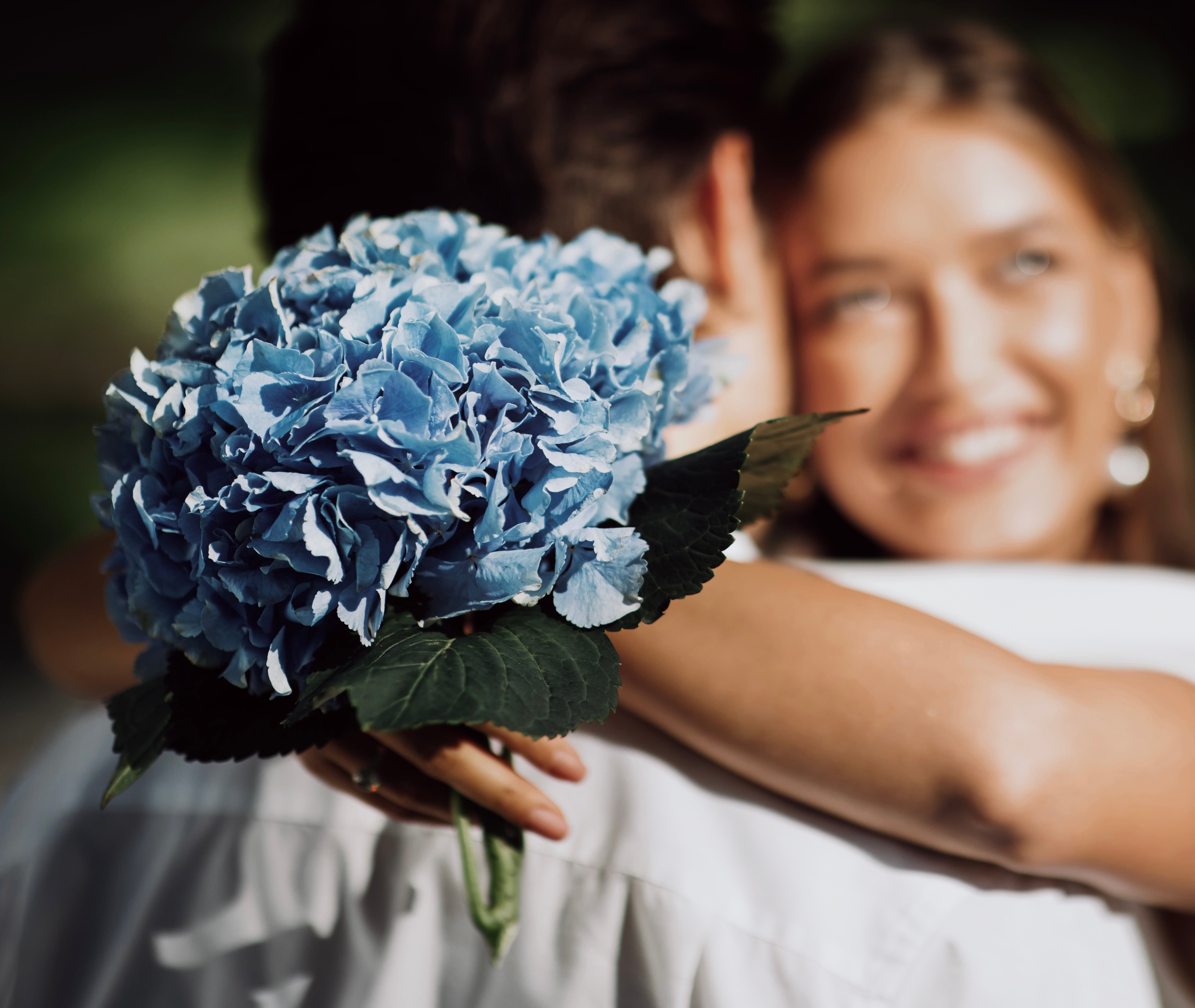 15 Wedding Flower Ideas That Feel Like Art and Last a Lifetime