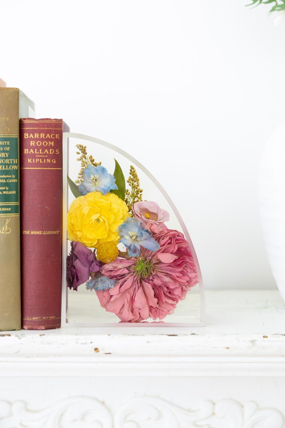 Small Resin Bookends - blossomandrhyme
